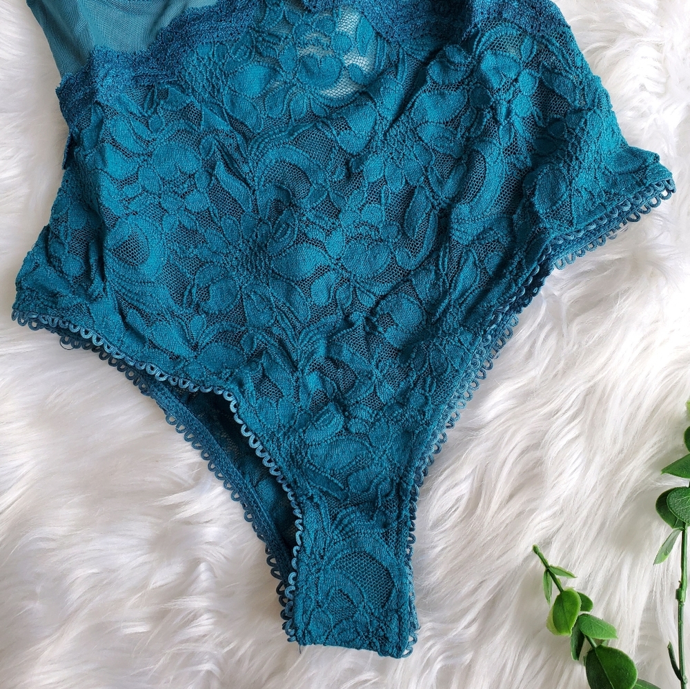 NWT Free People 'Speed Date' Lace Bodysuit, XS - Picture 8 of 16
